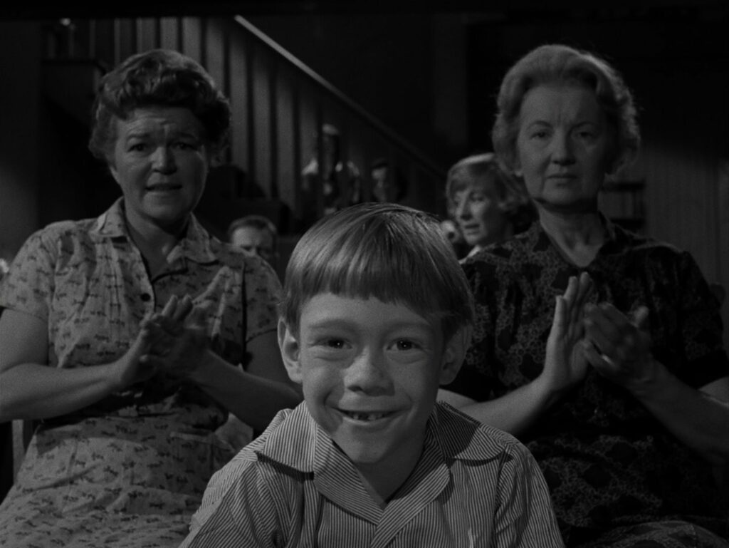 S3E8: It's a Good Life