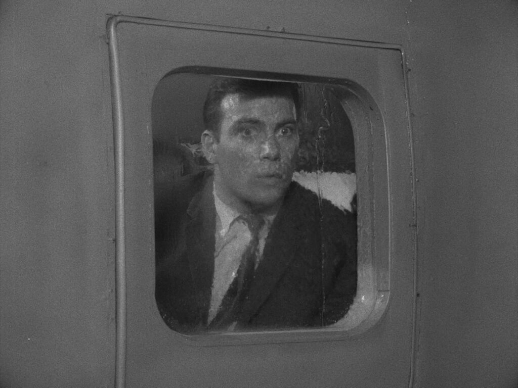S5E3: Nightmare at 20,000 Feet
